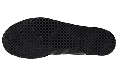 Mizuno Mr1 'black'