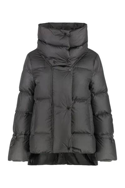 Moorer Madeira Short Down Jacket In Black