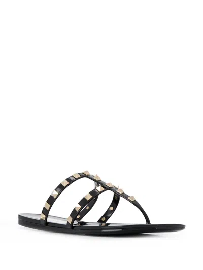 Valentino Garavani Summer Rockstud Thong Sandals In Black