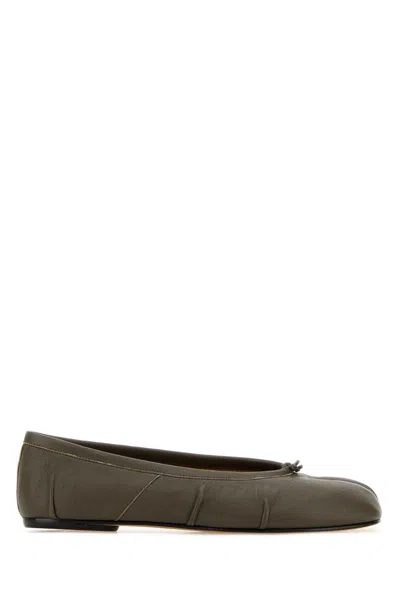 Maison Margiela Tabi Ballerina Flat Textured Split Toe In Green