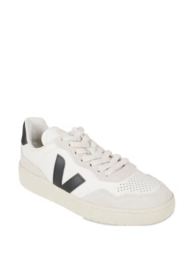 Veja V90 White Sneaker With Side Logo And Perforated Toe In Leather Unisex