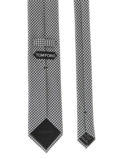 Tom Ford Silk Tie Regular Width Patterned Surface In Gold