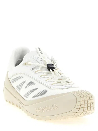 Moncler Trailgrip Lightweight Sneakers For Men In White