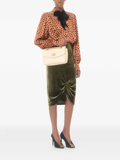 Valentino Garavani  Garavani Djuna Medium Chain Bag In Nappa Leather Woman Butter Uni In Neutral