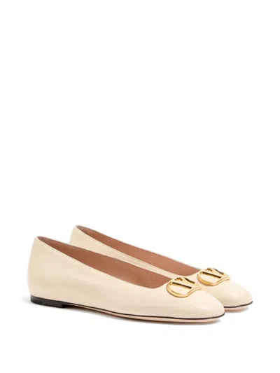 Valentino Garavani Vlogo White Lamb Leather Goat Leather Classic Ballet Flats In Neutral