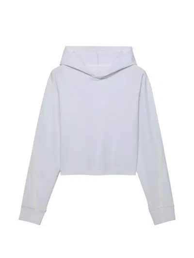 On Studio Hoodie In White