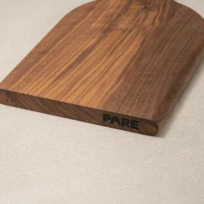 Pare Serving Board In Brown