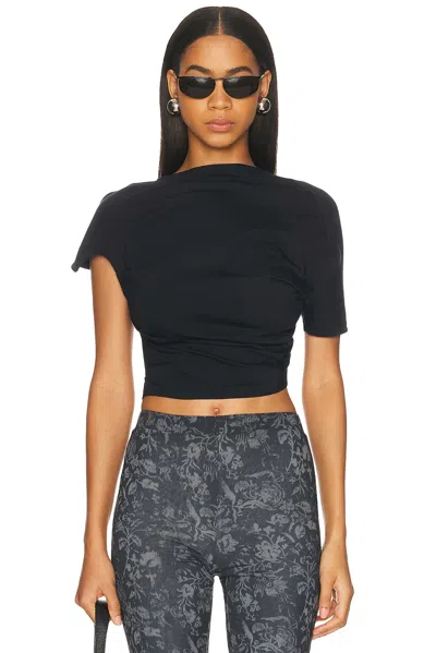 Jade Cropper Open Back T-shirt In Black