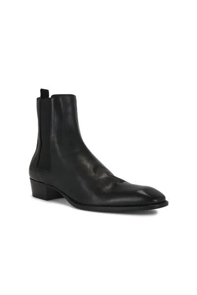 Saint Laurent Leather Chelsea Stanton Ankle Boots Low Heel In Black
