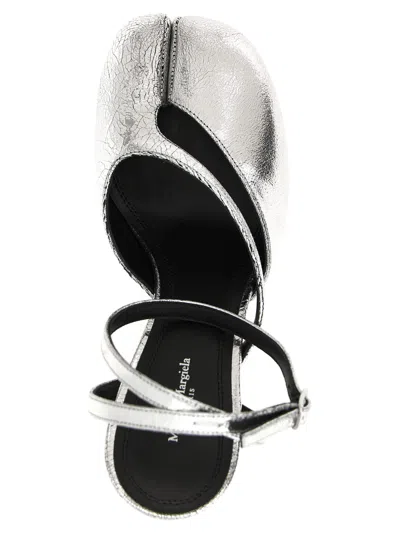 Maison Margiela Tabi Broken Mirror Leather Split-toe Pumps In Metallic