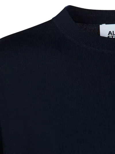 Alpha Studio Side-slit T-shirt In Black