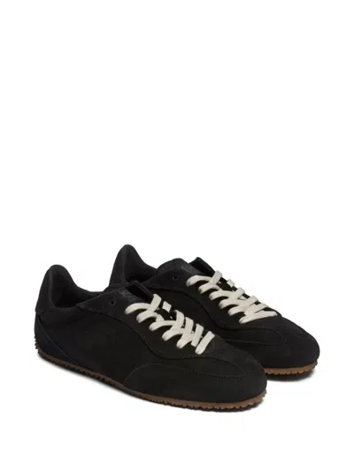 Axel Arigato Daze Runner Black Sneaker With Logo On The Tongue And Grooved Sole In Suede Man