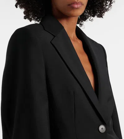 羊毛与马海毛西装式外套