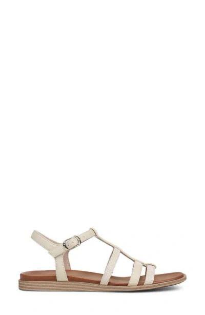 Naturalizer Julia Sandal In Brown