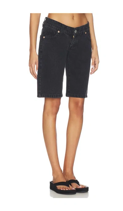 Abrand 00 Short In Black