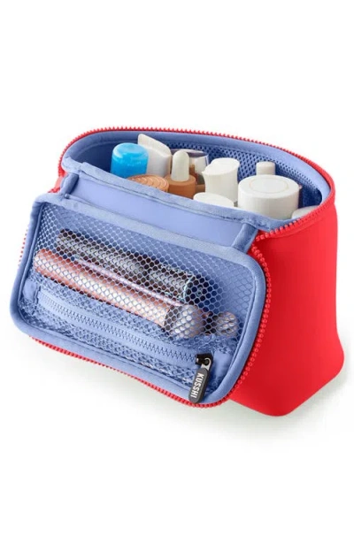 Kusshi Small Neoprene Train Case In Red