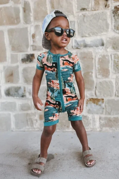 Fletch Lake Days Shorties In Multi