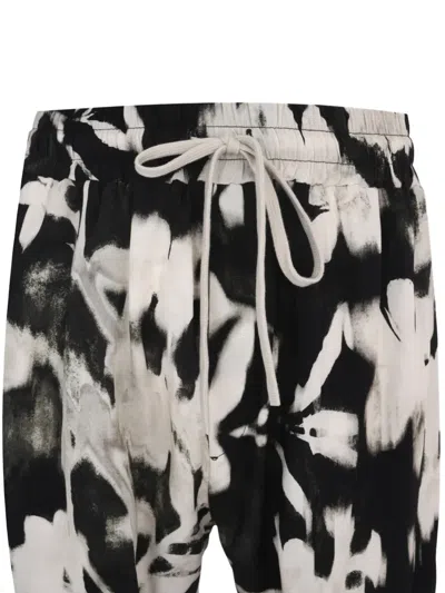 Gaëlle Patterned Bermuda Shorts In Black