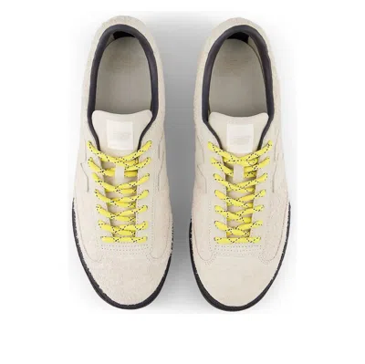 New Balance Mens Star Burst Sea Salt Gator Run Suede Trainers In White