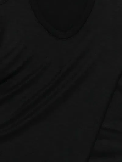 Julius Oblique-cut T-shirt In Black