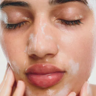 Emma Lewisham Illuminating Oil Face Cleanser In Transparent