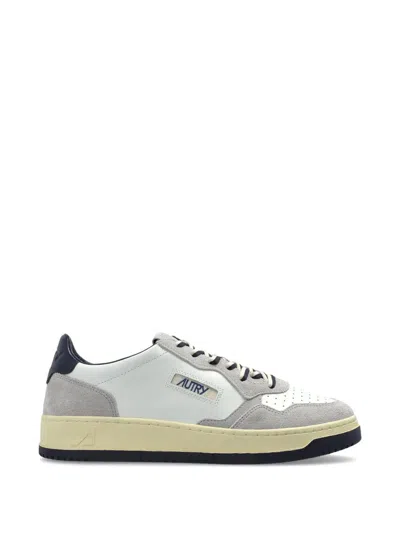 Autry Medalist Sneaker In White