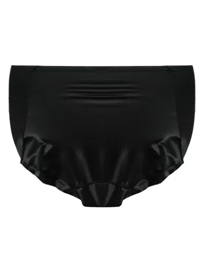 Spanx Shaping Brief In Black