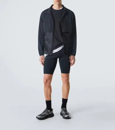 Hoka U Speedgoat 2ts Black Low Top Sneakers With Printed Laces And Logo Lettering On The Side In Tech Fab