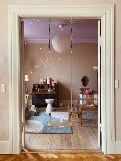 Layered Canvas Patterned Wool Blue 4'5" X 5'11" In Blue