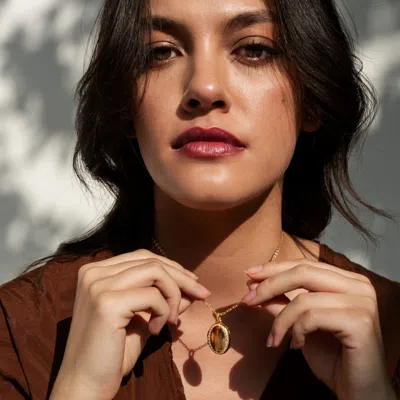 Dower & Hall Celeste Sapphire Locket In Metallic