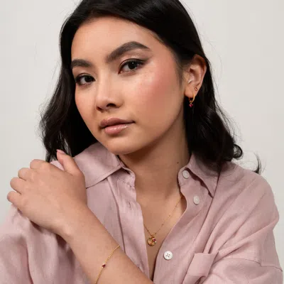 Dower & Hall Hammered Disc & Ruby Array Necklace In Gold