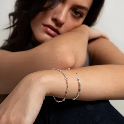 Dower & Hall Waterfall Torque Bangle In Gold