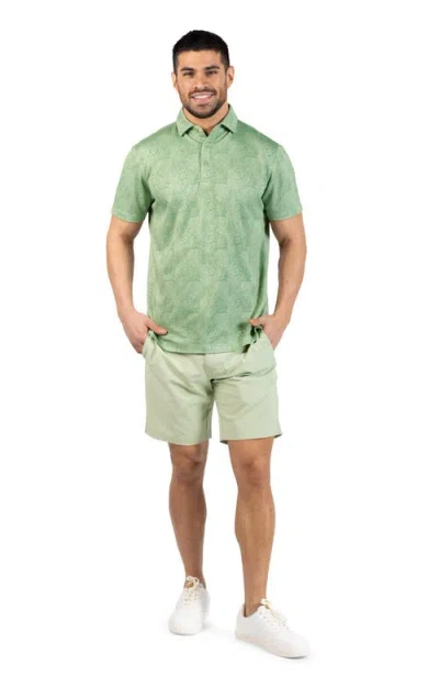 Tailorbyrd Solid Performance Shorts In Green