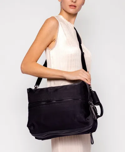 Caraa Studio 2 Medium Vegan