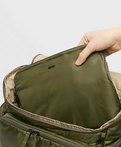 Caraa Baby Pouch In Green