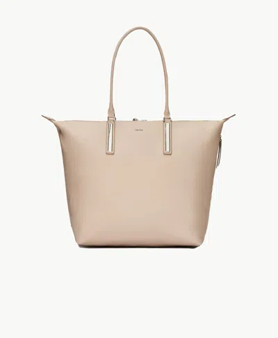 Caraa Studio Tote