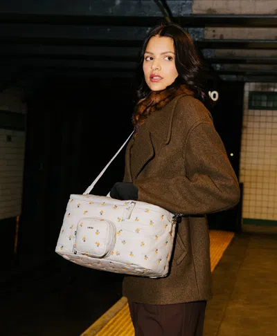 Caraa Baby Pump Bag In White