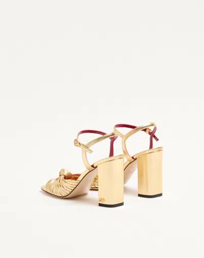 Valentino Garavani 90mm Vlogo Anne Metallic Leather Block-heel Sandals In Yellow
