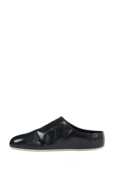 Mm6 Maison Margiela Anatomical Leather Sabot In Black