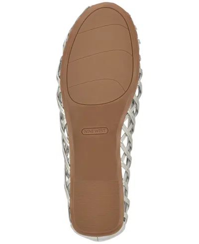 Nine West Dippy Flat In Silver