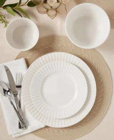 Haven 32 Pc. Dinnerware Sets Service For 8 In White