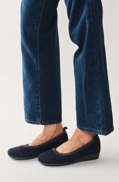Propét Yen Mesh Flat In Blue
