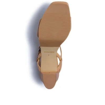 Bernardo Footwear Canto Platform Sandal In Neutral