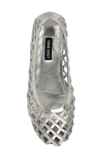Nine West Dippy Woven Flat In Silver