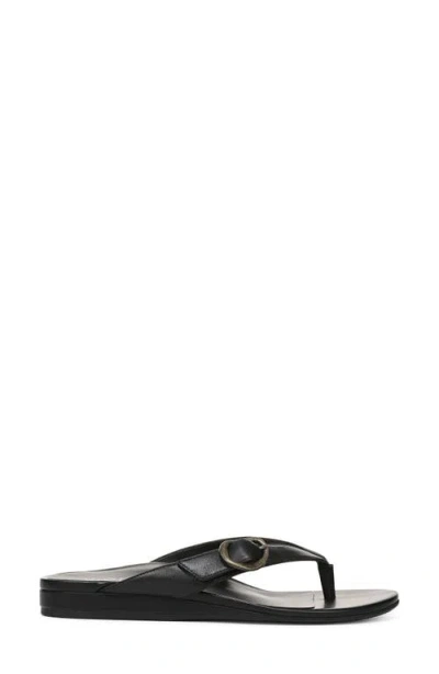 Vionic Grove Toe Post Sandal In Black