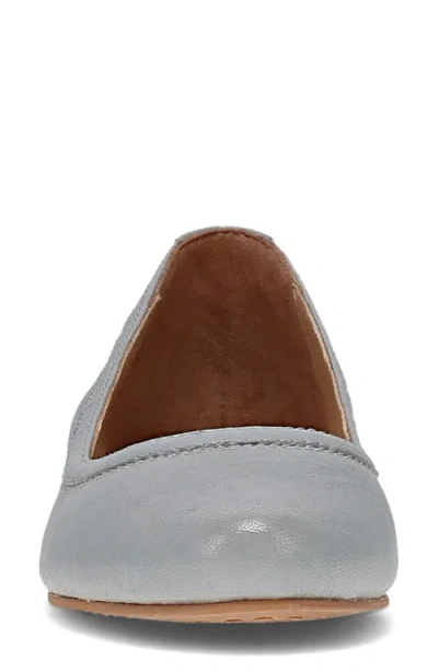 Frye Carson Ballet Flat In Gray