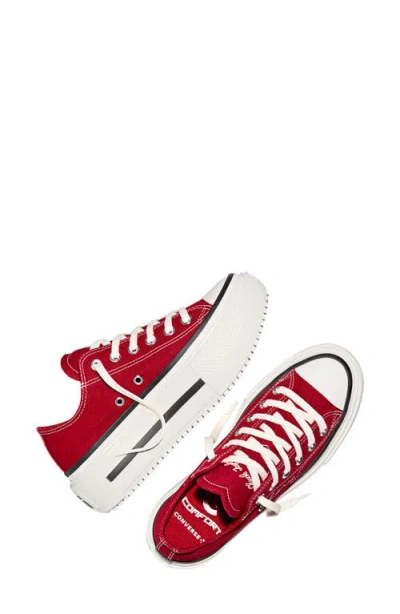 Converse Double Stack Platform Sneaker In Red