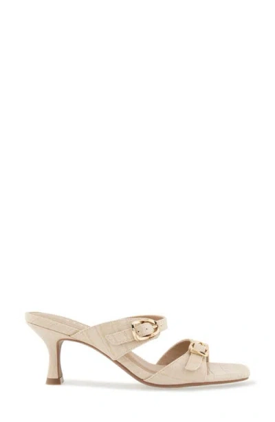 Esprit Cloud Sandal In Neutral