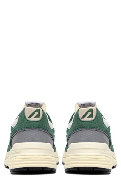 Autry Hyperway Low Sneaker In Green