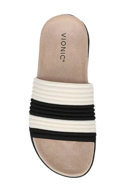 Vionic Evie Slide Sandal In Black
